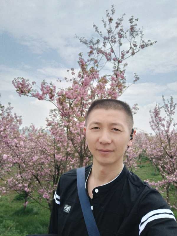 只有真名的第一张照片--黔南残疾人相亲网
